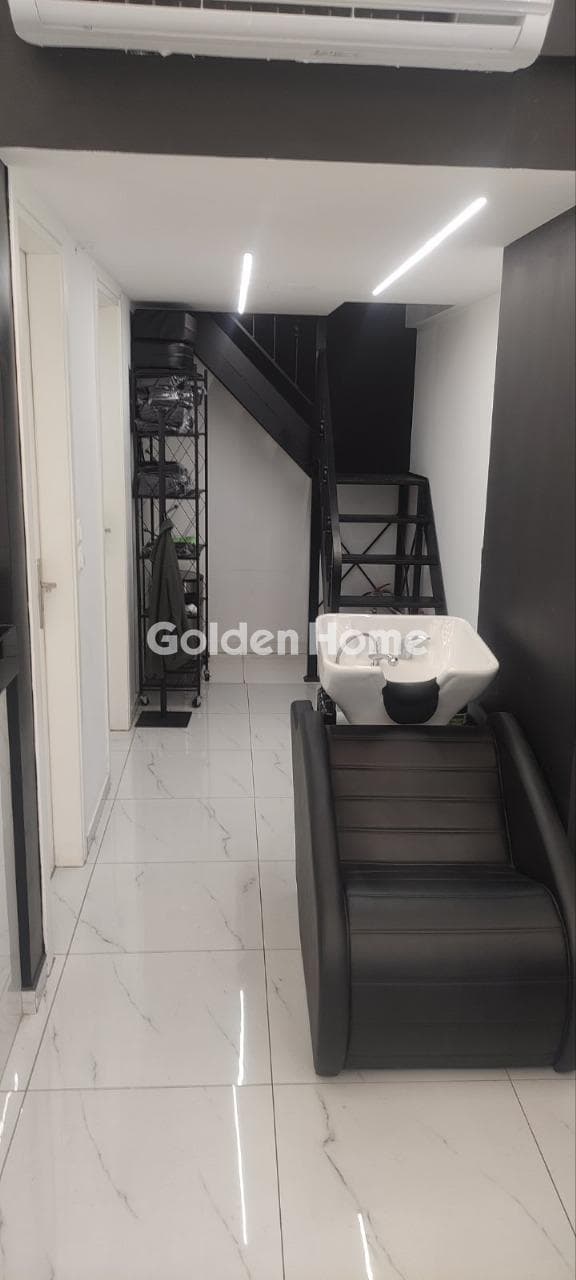 Retail Store in Pirnari, Glyfada — Photo 9 of 15