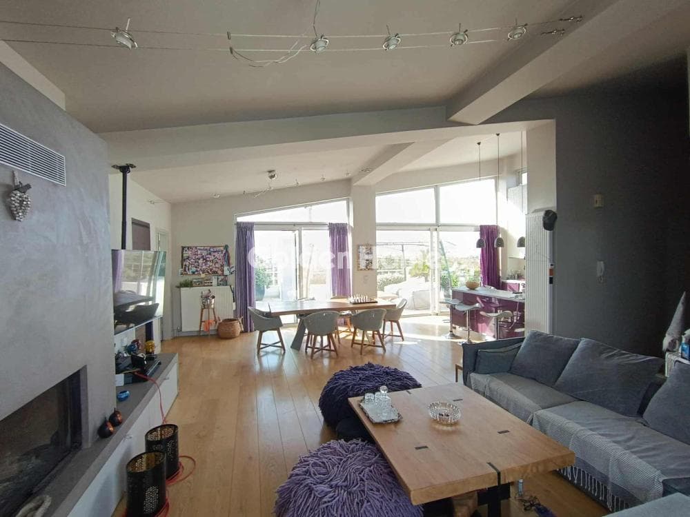 Apartment in Korbi, Vari - Varkiza — Photo 11 of 12