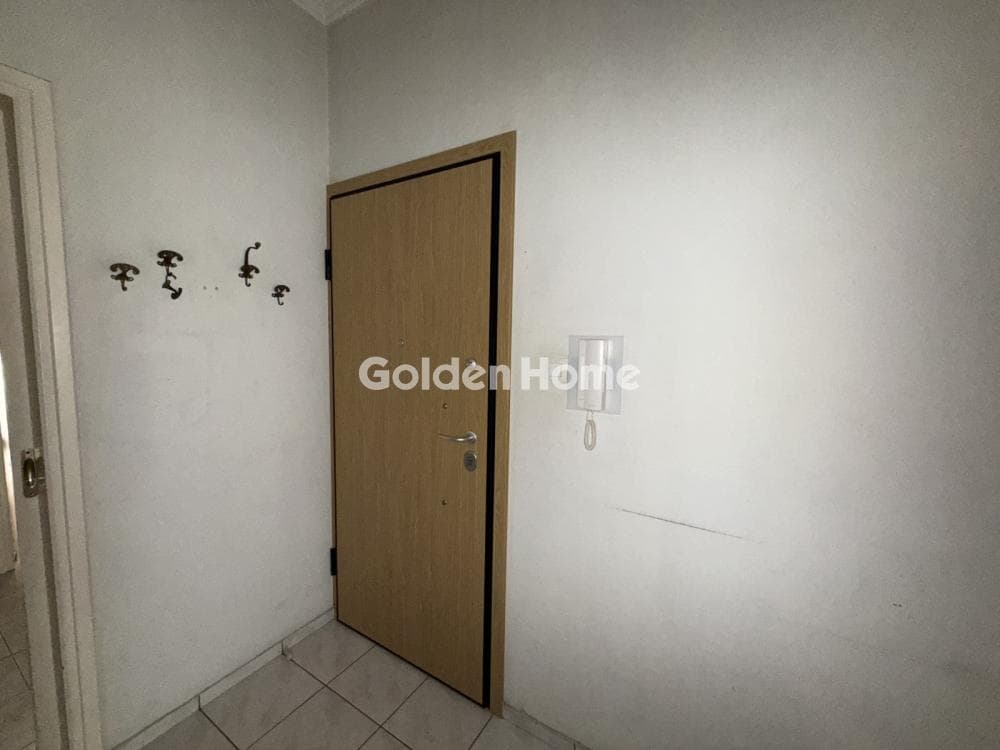 Apartment in Center, Nea Smyrni — Photo 2 of 15