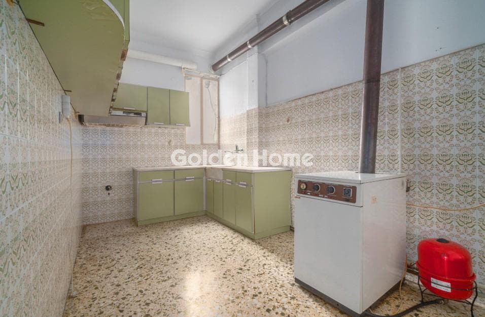 Apartment in Agios Georgios, Keratsini — Photo 16 of 24