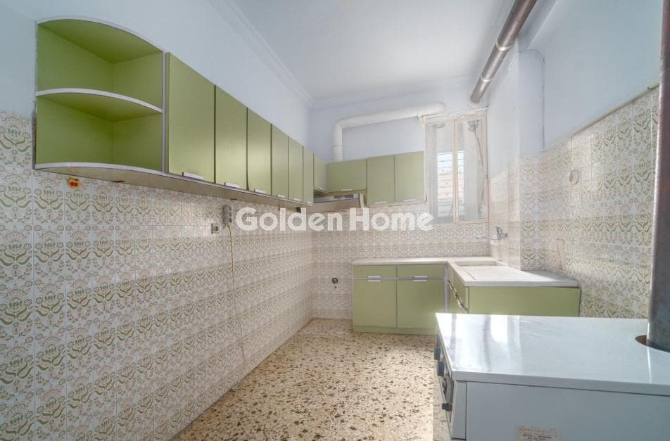 Apartment in Agios Georgios, Keratsini — Photo 18 of 24