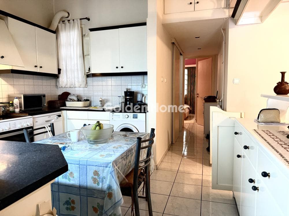 Apartment in Agios Ioannis, Neos Kosmos — Photo 4 of 14