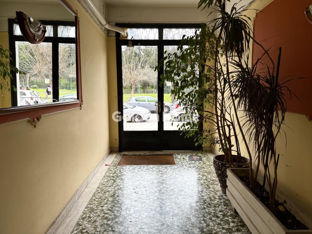 Apartment in Agios Ioannis, Neos Kosmos — Photo 13 of 14