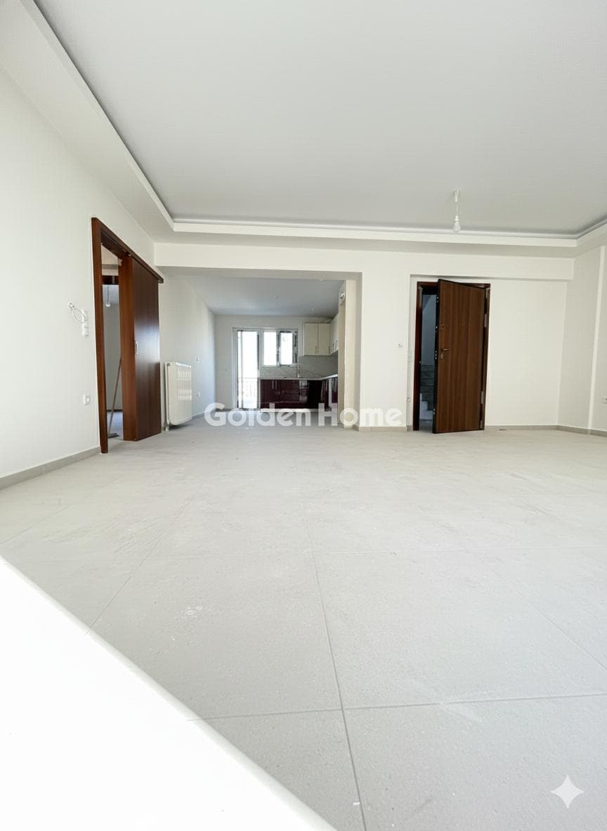 Apartment in Ethnikis Antistaseos, Agios Dimitrios — Photo 4 of 18