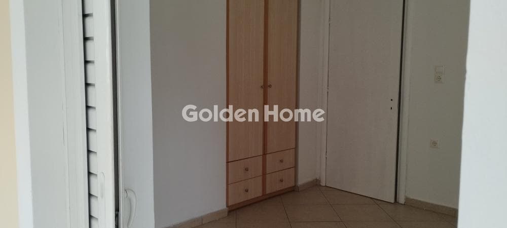 Apartment in Analipsi, Drapetsona — Photo 7 of 11