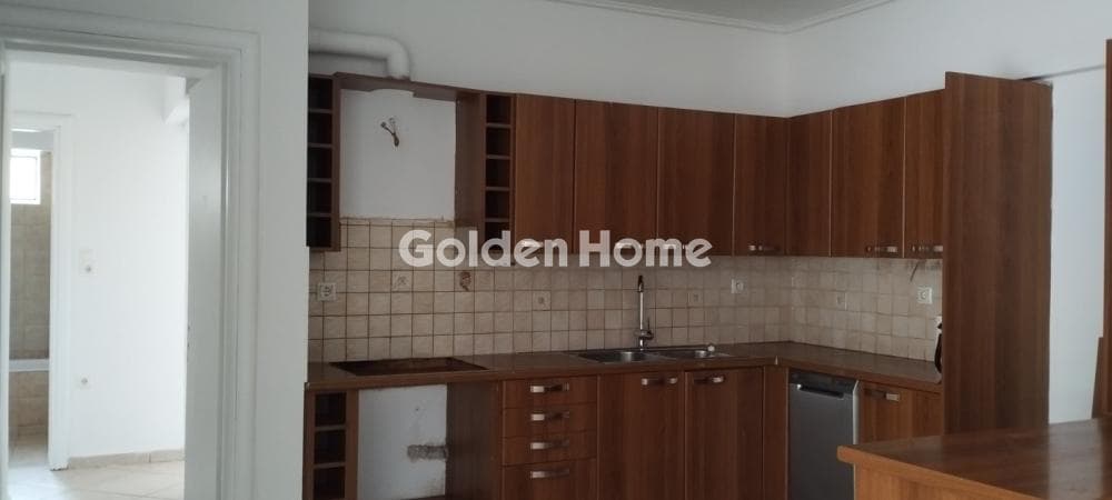Apartment in Analipsi, Drapetsona — Photo 4 of 11