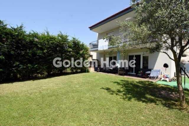 House in Trilofo, Mikra — Photo 1 of 27
