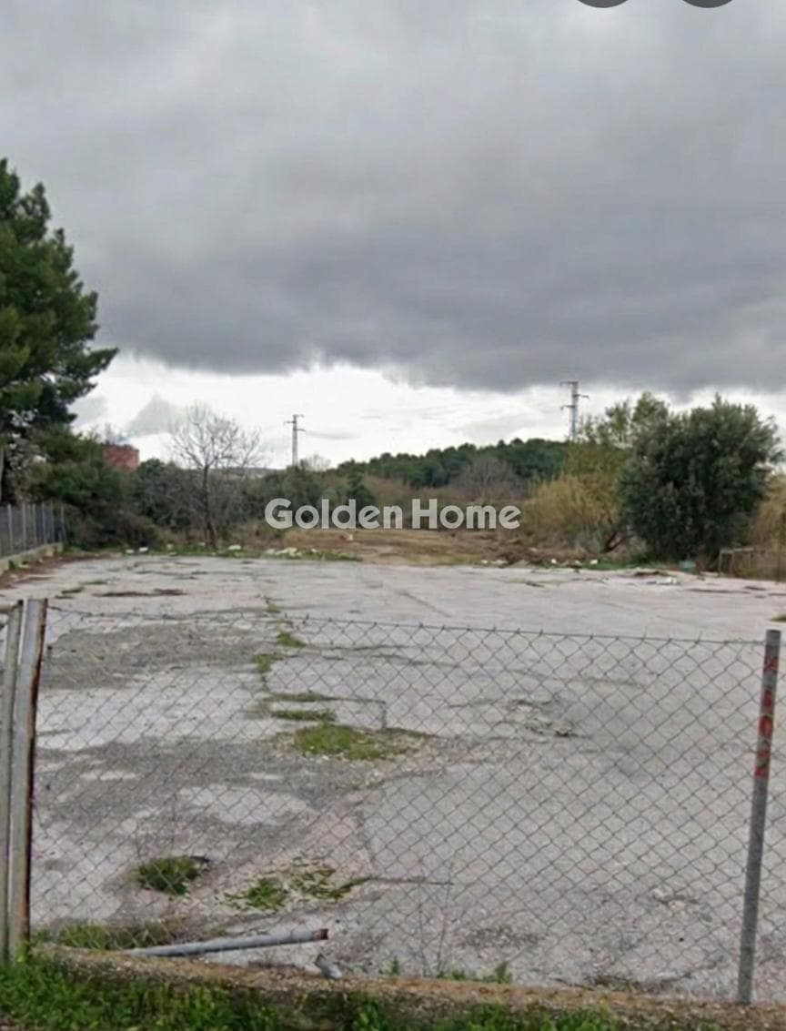 Parcel in Mariza, Pallini — Photo 1 of 2