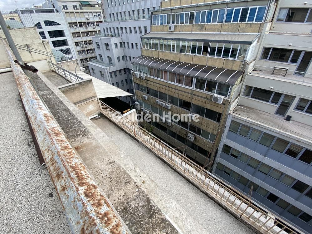 Office in Platia Koumoundourou, Kentro — Photo 7 of 16