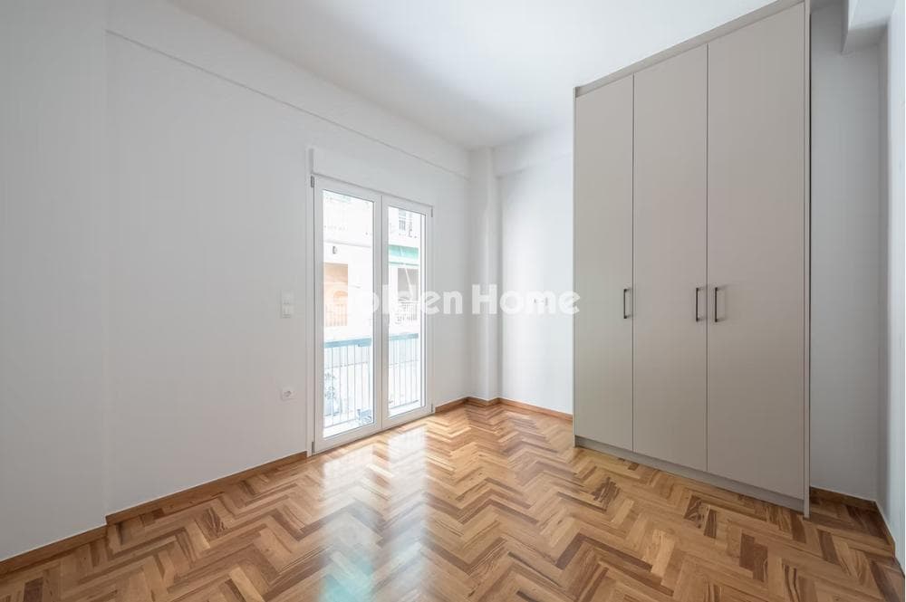 Apartment in Neo Pagkrati, Vironas — Photo 5 of 12