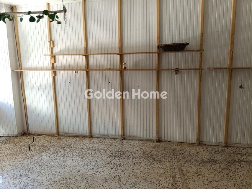 Retail Store in Ionia, Nea Ionia — Photo 3 of 6