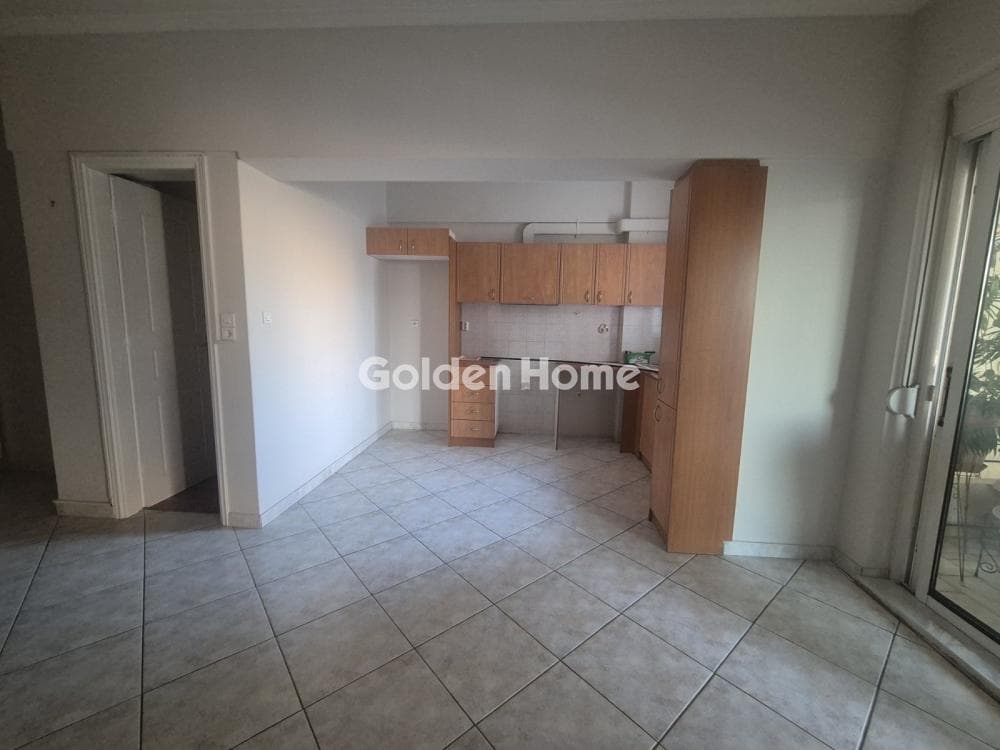 Apartment in Kanapitsa, Metamorfosi — Photo 3 of 13