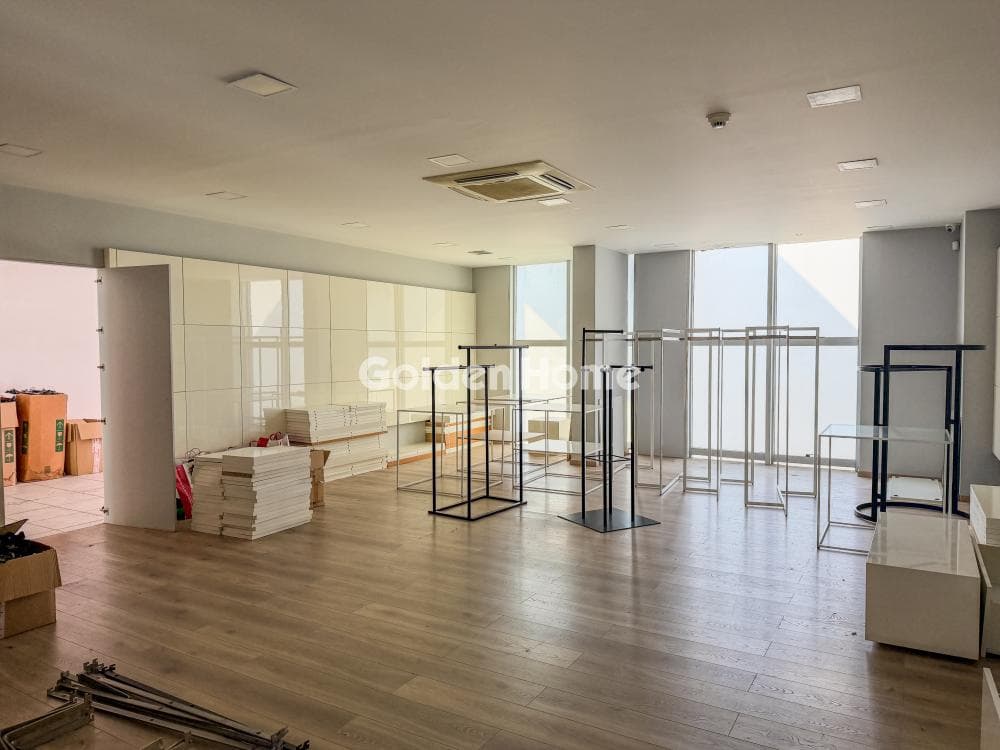 Κατάστημα στην Πλατεία Ελευθερίας, Κορυδαλλός — Φωτογραφία 7 από 31