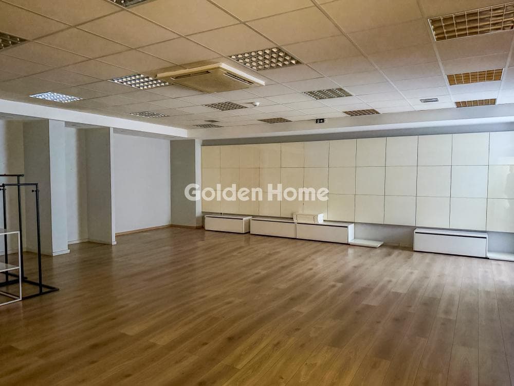 Κατάστημα στην Πλατεία Ελευθερίας, Κορυδαλλός — Φωτογραφία 13 από 31