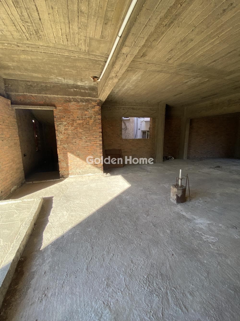 Apartment in Evgenia, Keratsini — Photo 2 of 5