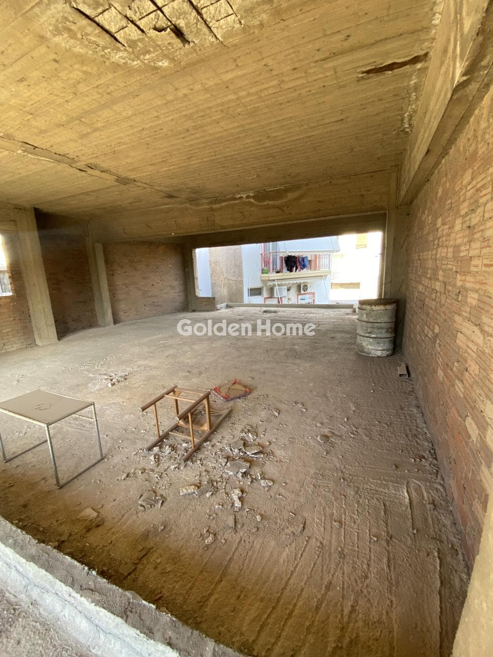 Apartment in Evgenia, Keratsini — Photo 3 of 5