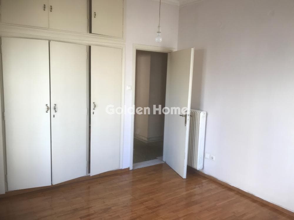 Apartment in Plateia Davaki, Kalithea — Photo 5 of 16