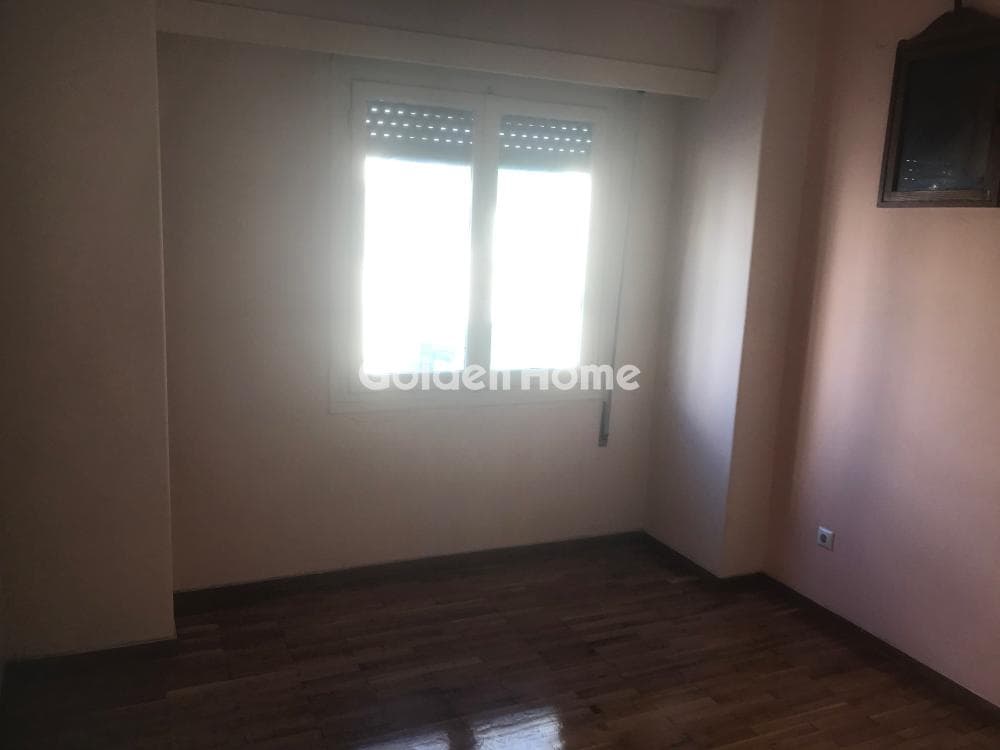 Apartment in Plateia Davaki, Kalithea — Photo 10 of 16