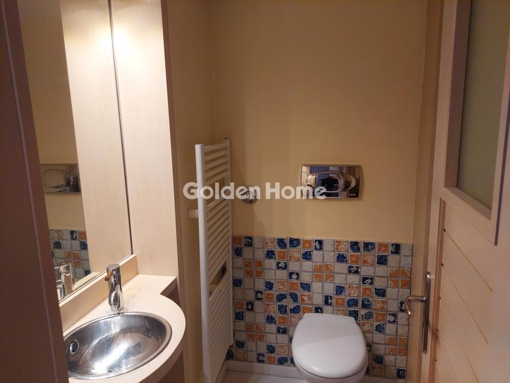 Apartment in Amfiali, Keratsini — Photo 14 of 30