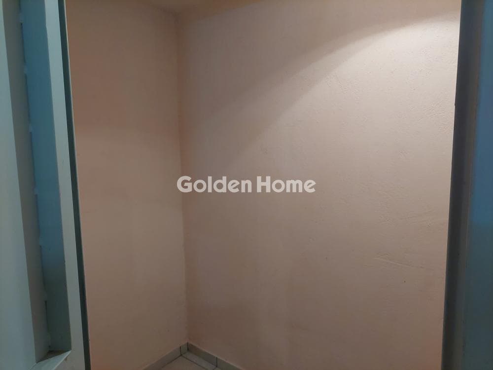 Apartment in Amfiali, Keratsini — Photo 30 of 30