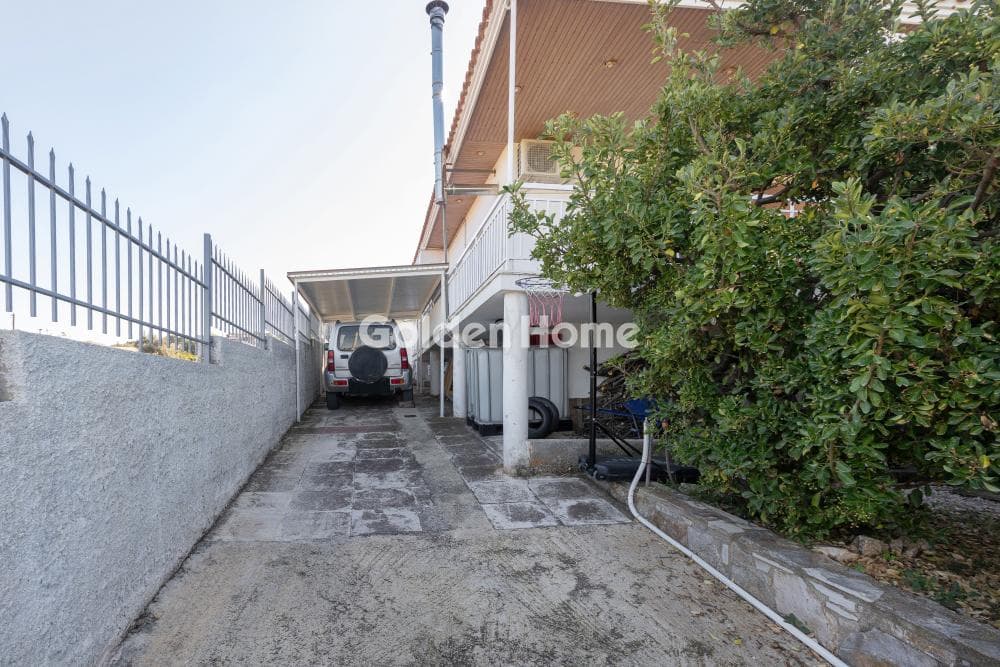 House in Agia Marina, Koropi — Photo 28 of 34