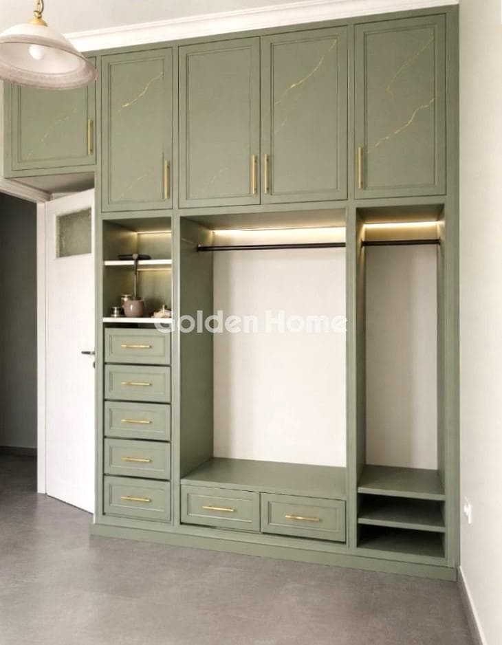 Apartment in Profitis Ilias, Agia Paraskevi — Photo 1 of 11