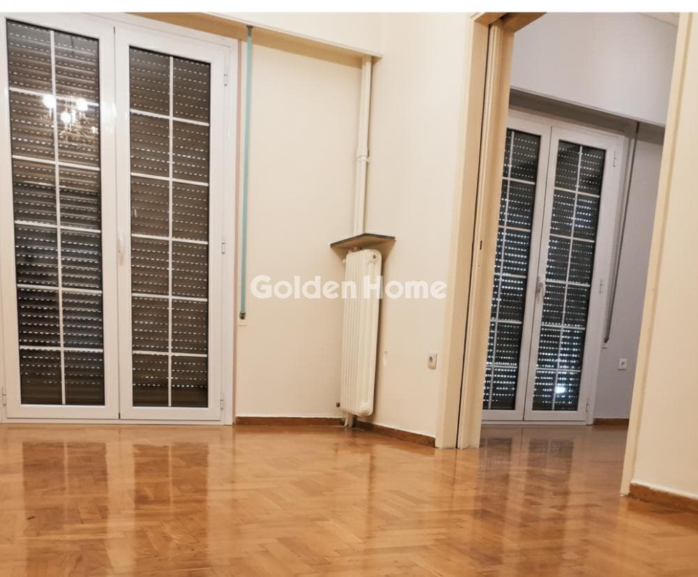 Διαμέρισμα στην Ευελπίδων, Πολύγωνο - Τουρκοβούνια — Φωτογραφία 1 από 5