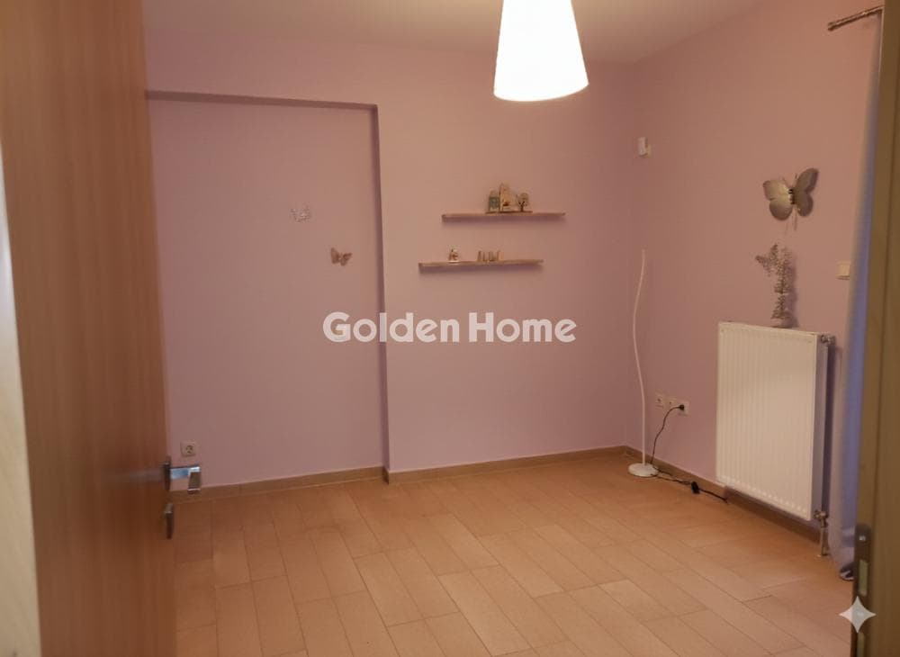 Apartment in Nea Charavgi, Kamatero — Photo 12 of 16