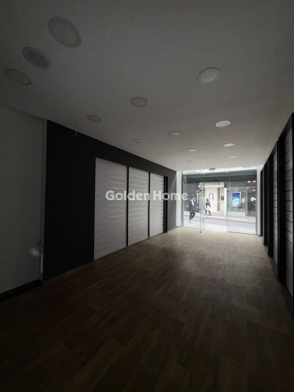 Retail Store in Platoma, Chalkida — Photo 4 of 9