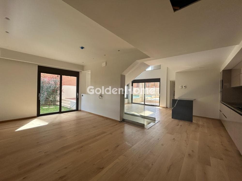 Apartment in Center, Voula — Photo 4 of 9
