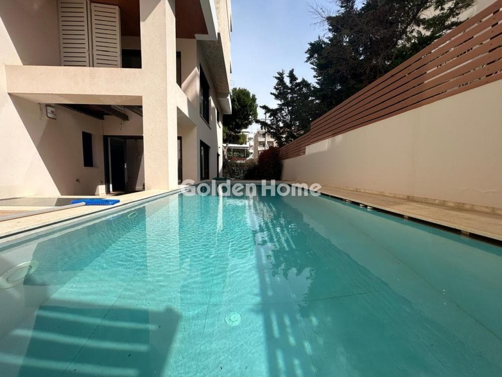 Apartment in Center, Voula — Photo 1 of 9