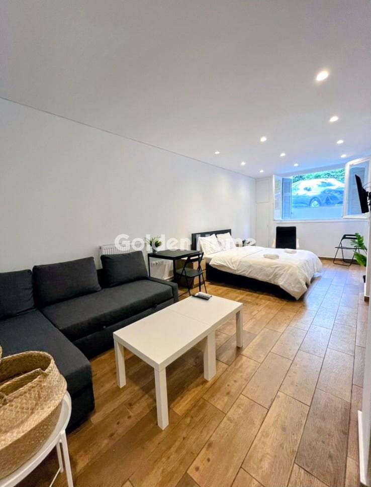 Apartment in akadimia Platonos, Kolonos - Kolokinthous — Photo 2 of 16