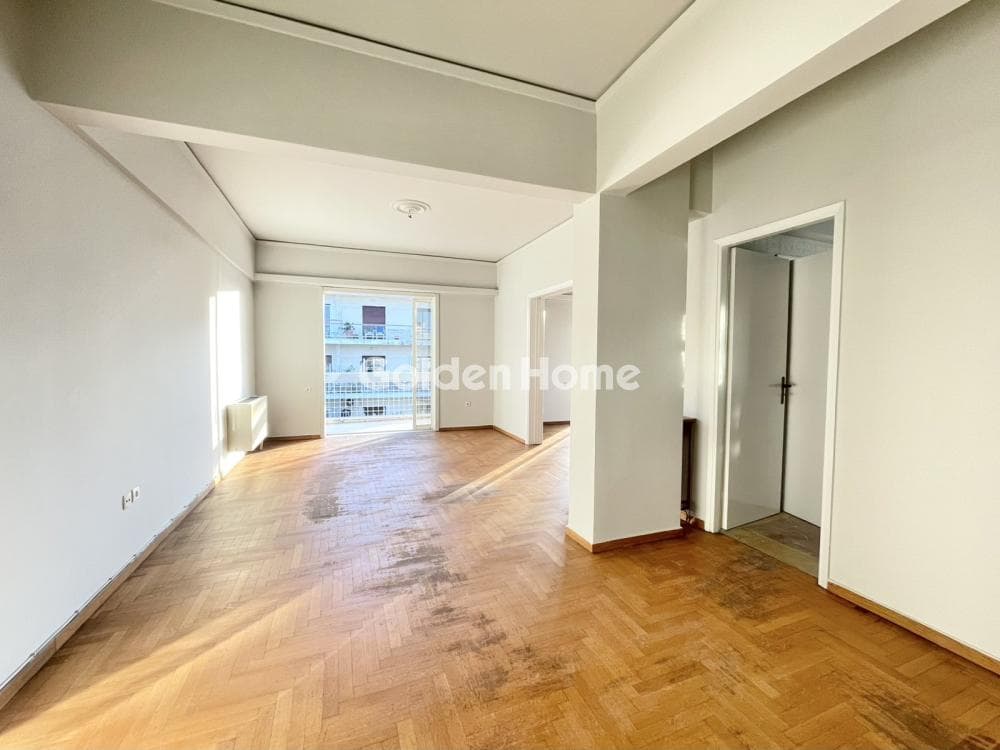 Apartment in Politechnioupoli, Zografou — Photo 11 of 25
