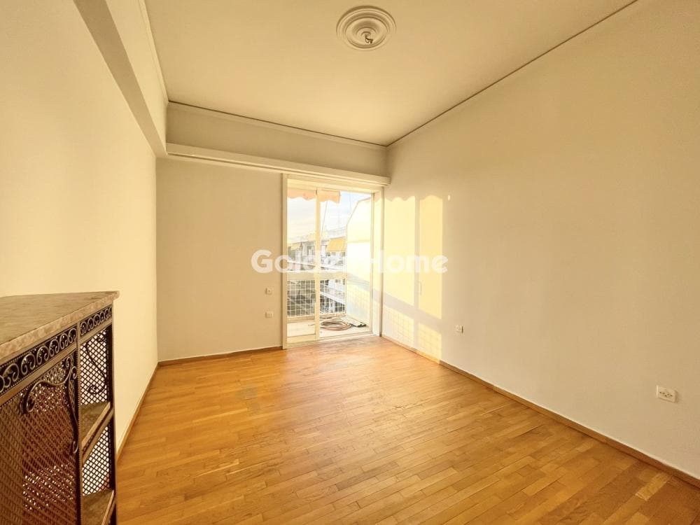 Apartment in Politechnioupoli, Zografou — Photo 19 of 25