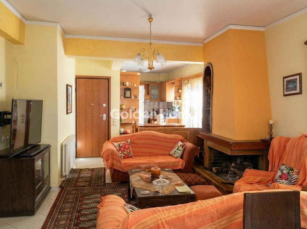 Apartment in Cemetery, Nikaia — Photo 3 of 14