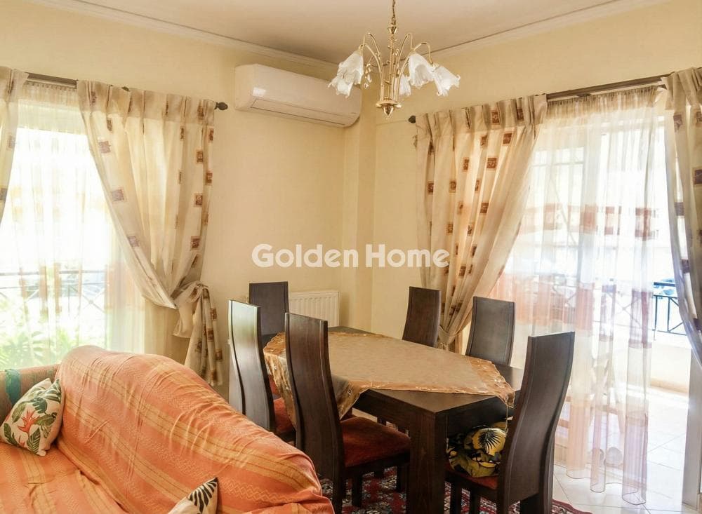 Apartment in Cemetery, Nikaia — Photo 1 of 14