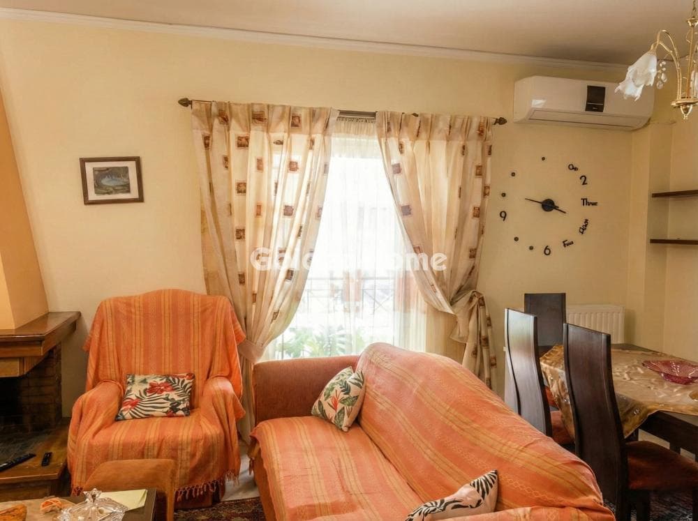 Apartment in Cemetery, Nikaia — Photo 4 of 14