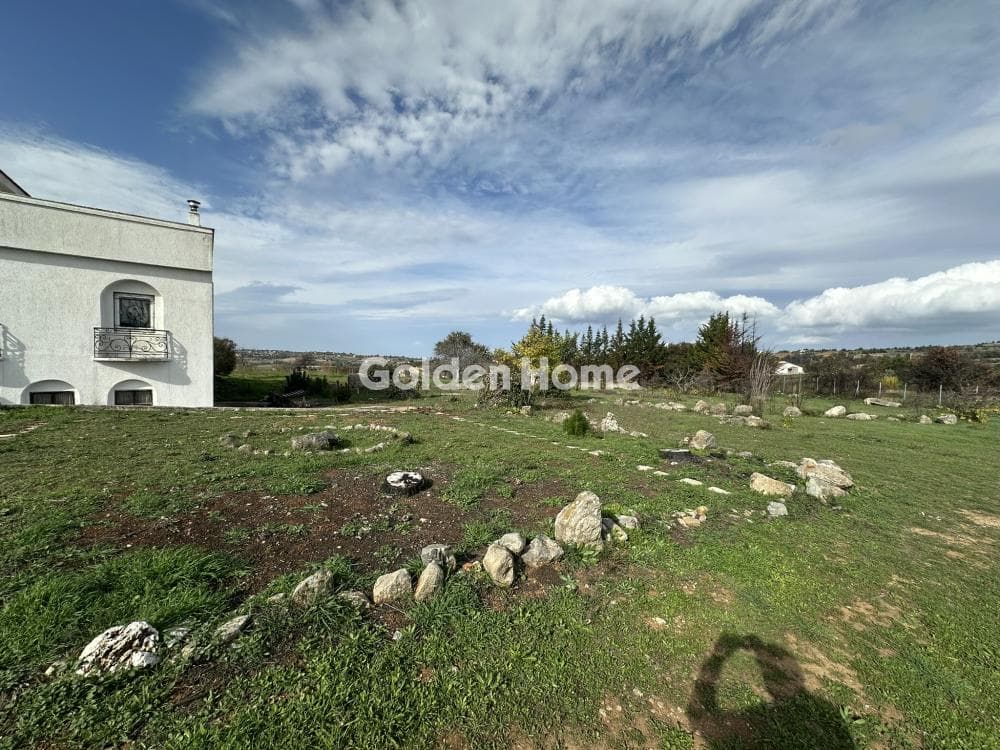 House in Center, Com. Kapandriti — Photo 23 of 24