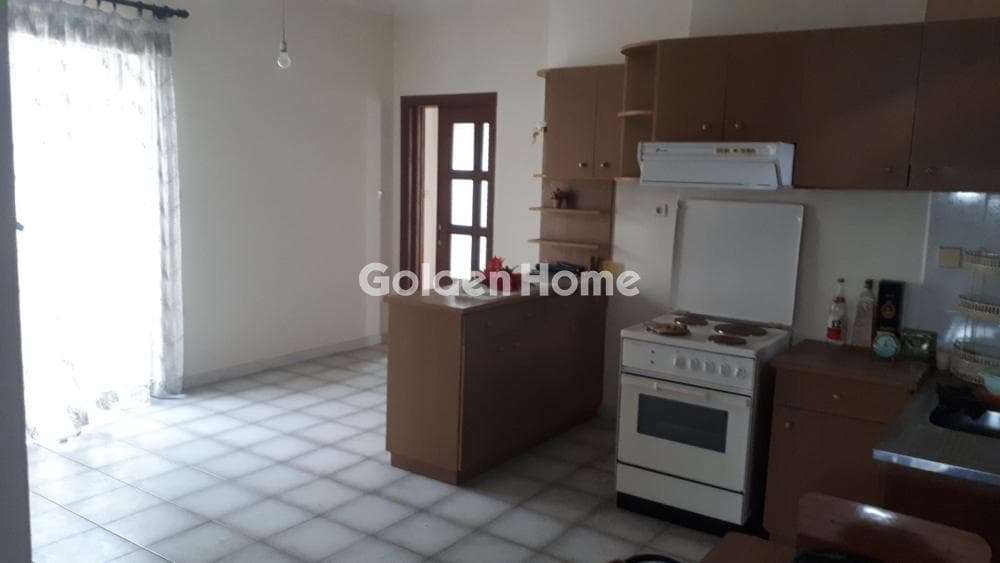 Apartment in Analipsi, Drapetsona — Photo 4 of 5