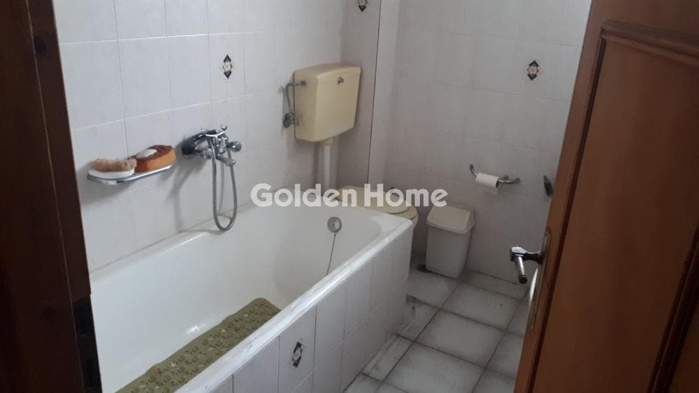 Apartment in Analipsi, Drapetsona — Photo 5 of 5