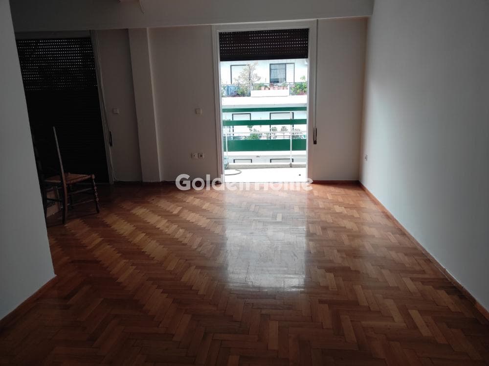 Apartment in Neo Pagkrati, Vironas — Photo 1 of 19