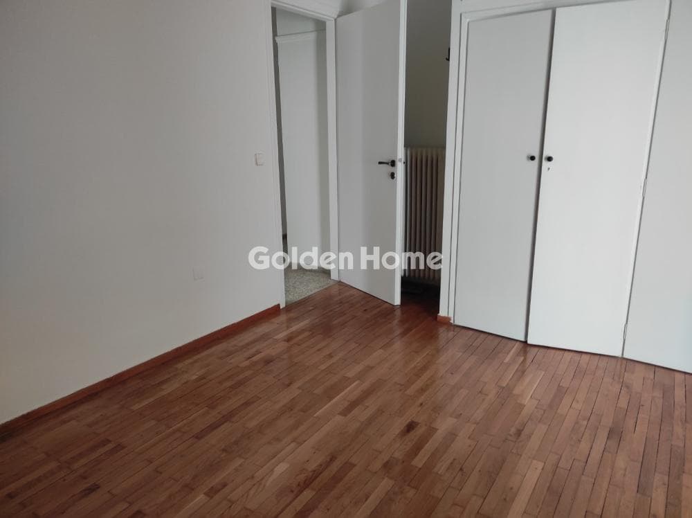 Apartment in Neo Pagkrati, Vironas — Photo 2 of 19