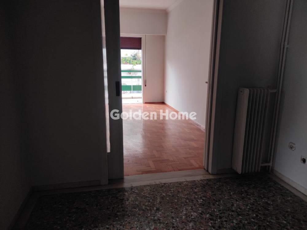 Apartment in Neo Pagkrati, Vironas — Photo 18 of 19