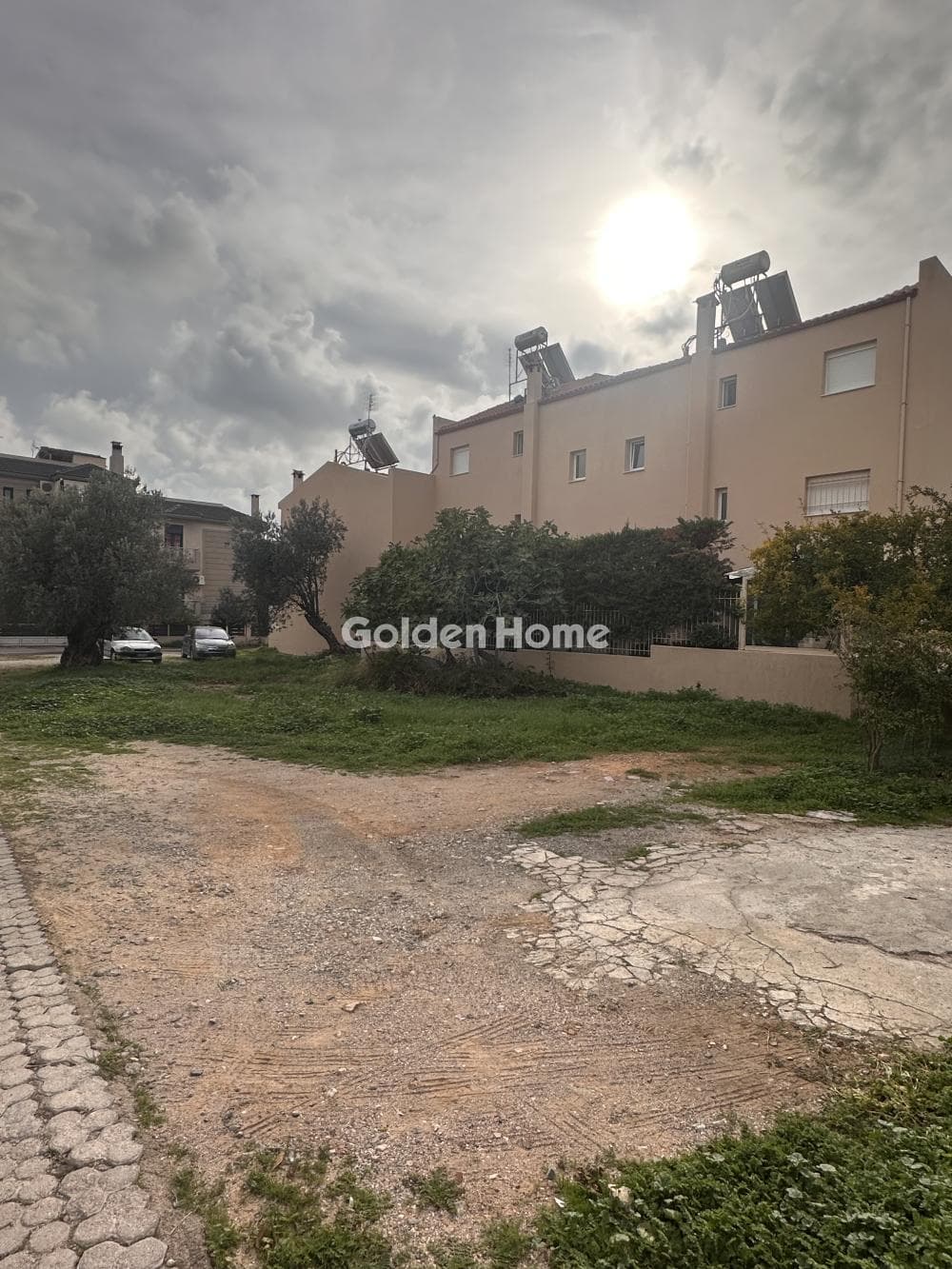 Οικόπεδο στην Λίμνη, Άνω Λιόσια — Φωτογραφία 1 από 4