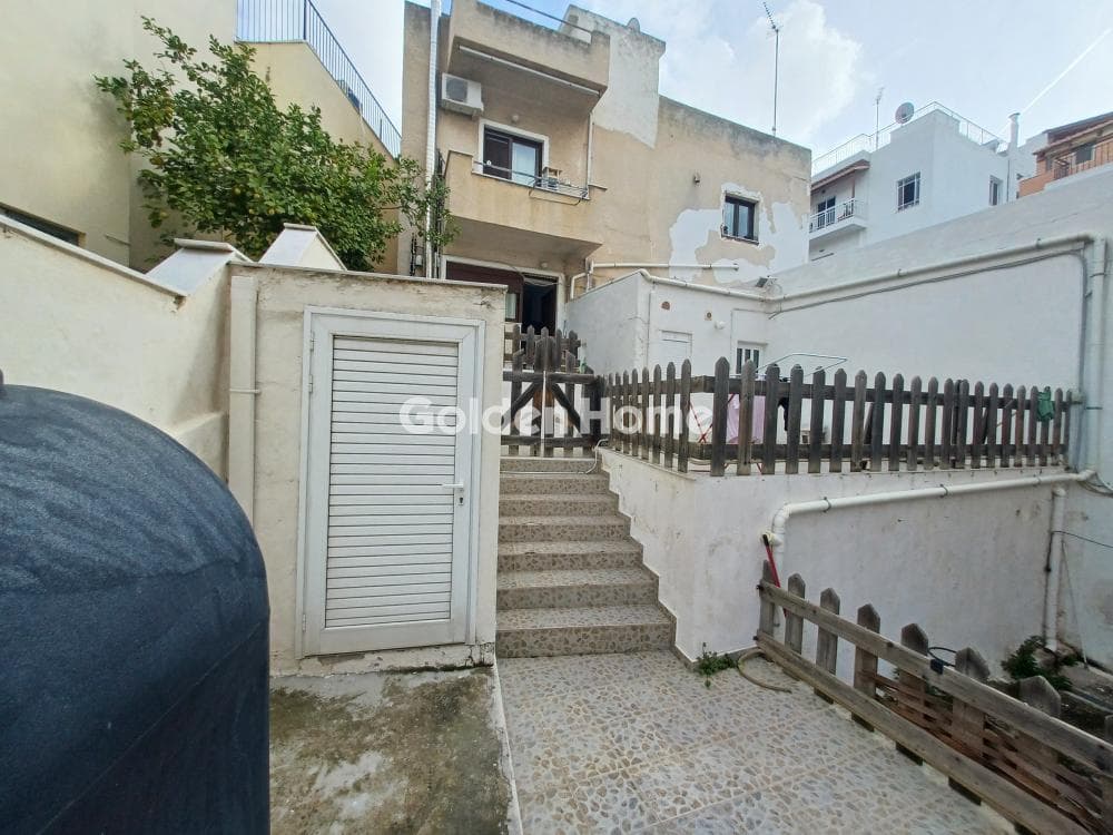 Building Plot in Aktimones, Galatsi — Photo 6 of 36