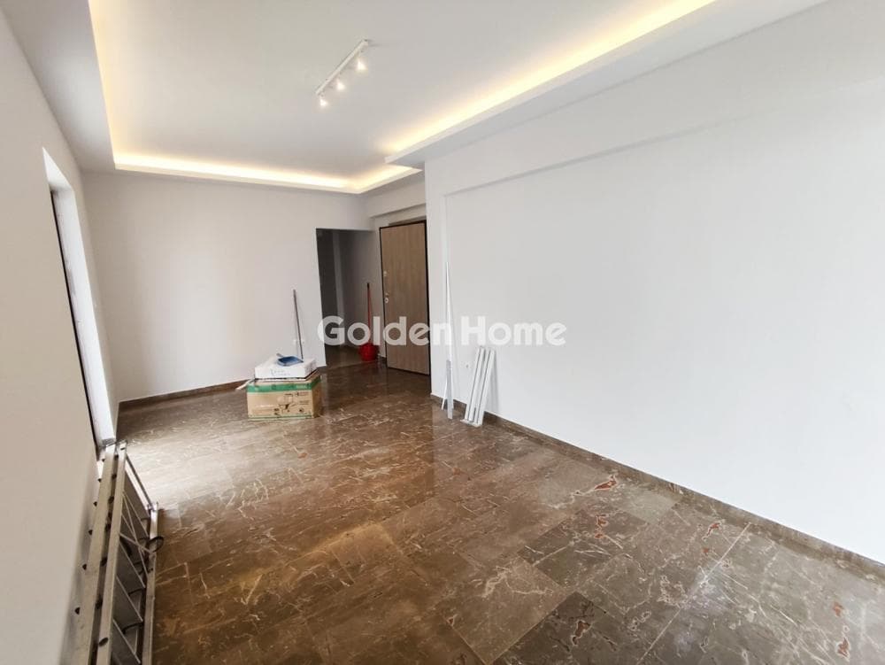 Apartment in Evaggelistria, Nikaia — Photo 5 of 16