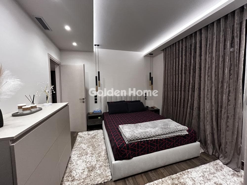 Apartment in Center, Thermi — Photo 2 of 11