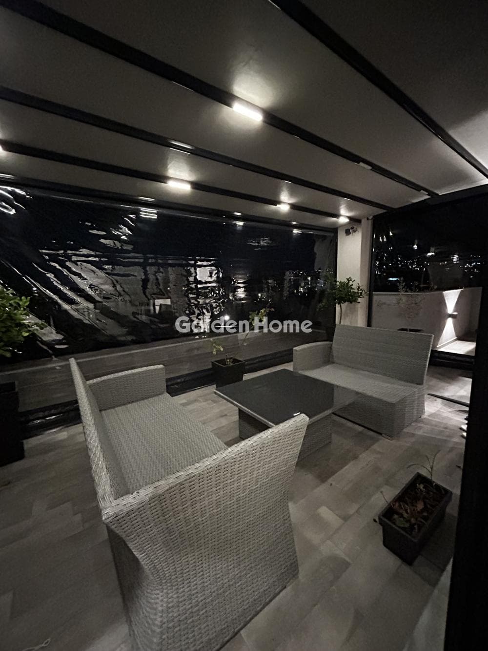 Apartment in Center, Thermi — Photo 9 of 11