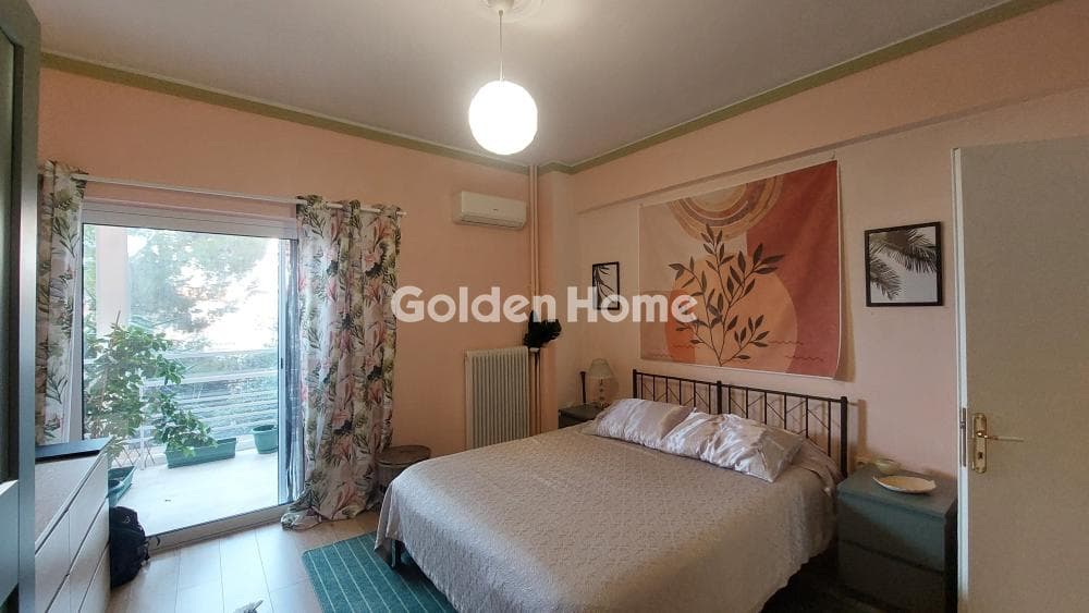Apartment in Paradeisos, Agia Paraskevi — Photo 1 of 43