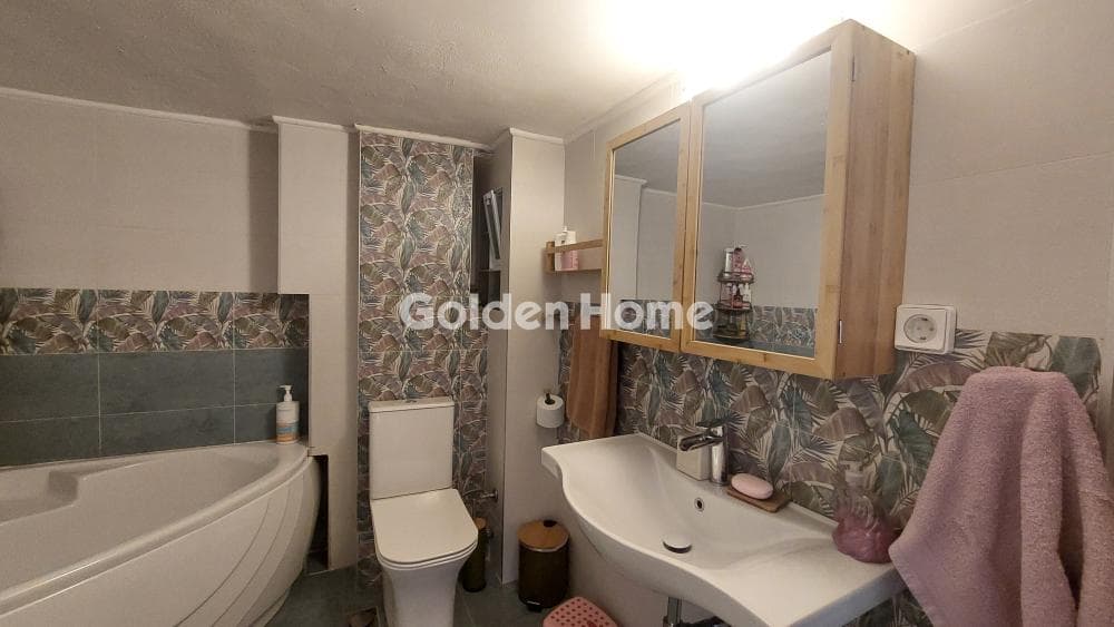 Apartment in Paradeisos, Agia Paraskevi — Photo 19 of 43